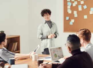 Ile trzeba lat pracy aby otrzymać emeryturę?