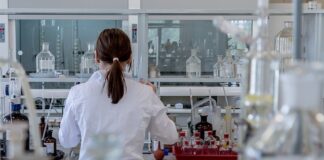 Ile procent z chemii na medycynę?