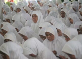 Co zrobić żeby dziecko było grzeczne w szkole? Co zrobić żeby dziecko było grzeczne w szkole?