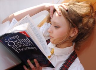 Dlaczego warto uczyć się języka angielskiego rozprawka? Dlaczego warto uczyć się języka angielskiego rozprawka?