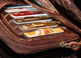 Co jest podstawą gospodarki finansowej jednostki zaliczanej do sektora finansów publicznych?