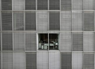 Czy pracodawca może zmusić pracownika do nadgodzin? Czy pracodawca może zmusić pracownika do nadgodzin?